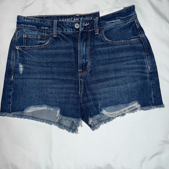 AMERICAN EAGLE DENIM SHORTS- SIZE 4 NWT - Picture 1 of 3